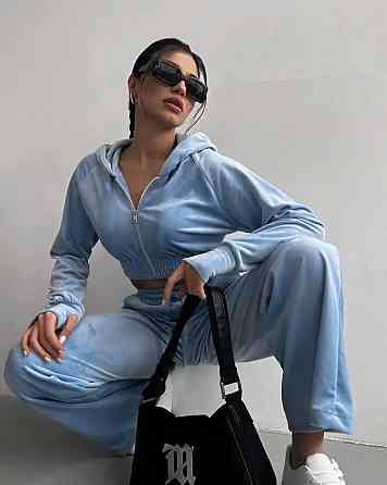 Женский повседневный велюровый костюм двойка с широкими брюками и укороченной кофтой плюшевый велюр Голубой, 46/48 Одесса