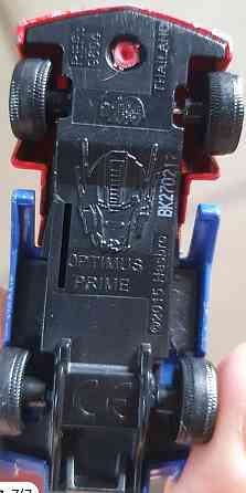 Вантажівка з причепом “Optimus Prime” з мультфільму Трансформери. Київ