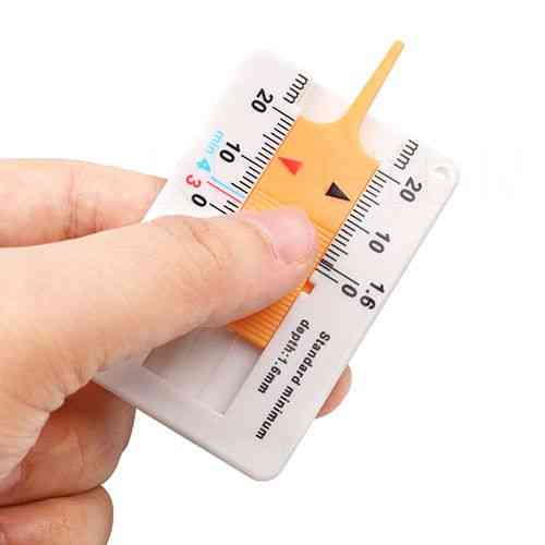 Измеритель глубины протектора шин 0-20мм, брелок Винница