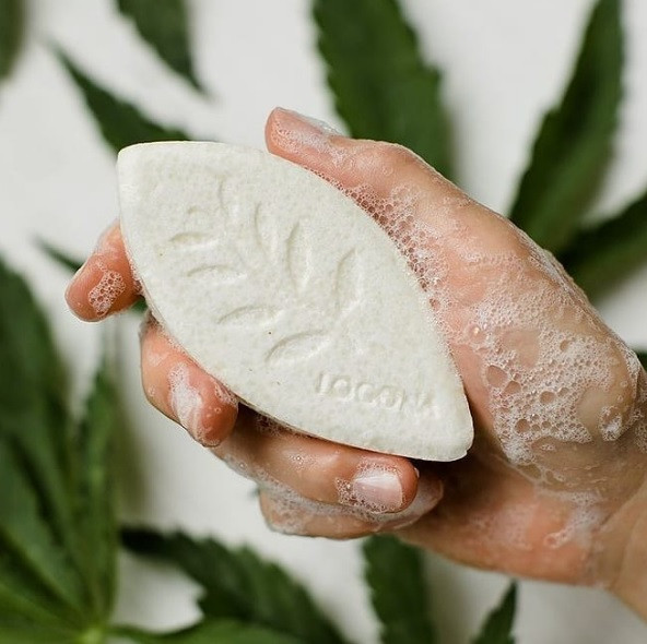 БИО-Шампунь твердый для блеска и ускорения роста волос Конопля и Бузина Logona 60 г Киев - изображение 3