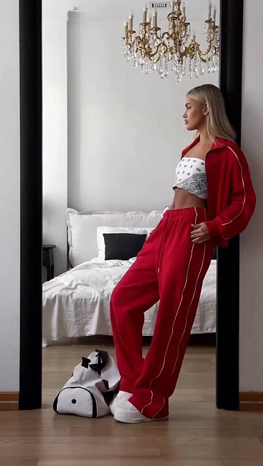 Женский прогулочный костюм двойка: кофта и брюки с кантом двунить Красный, 44/46 Одесса - изображение 3
