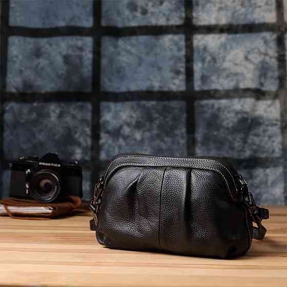 Женская сумка из мягкой натуральной кожи с акцентом на драпировку Vintage 22896 Черный Киев