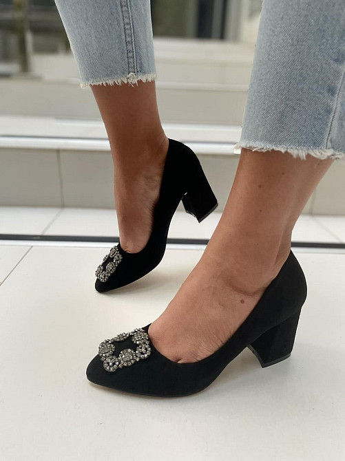 Bashili Туфлі жіночі BASHILI чорні еко-замша каблук 7см 36р 37р (21937-1) Коломия - фото 1