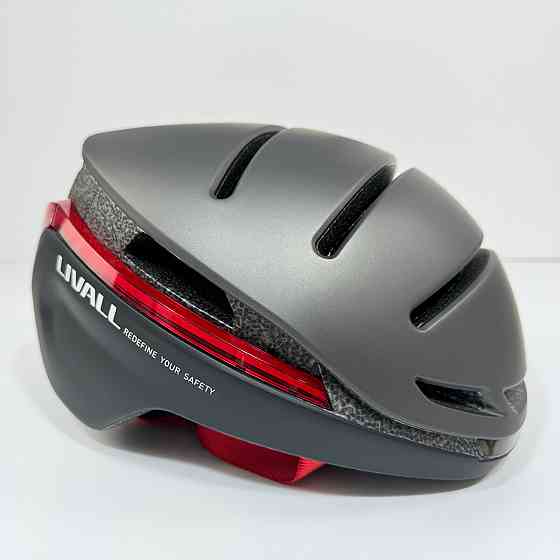 Захисний шолом Livall EVO21 (M) Dark Night (54-58см), передній та задній ліхтар поворотів та стопів, додаток, Bluetooth, пульт BR80 (ZHLIV-LEVO21-5242 Київ