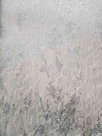 Шпалери вінілові на флізеліні гарячого тиснення DU&KA 1.06х10 вензель основа під штукатурку сірі коричневі Київ
