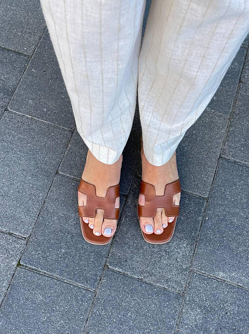 Notta bene Модні шльопанці жіночі з натуральної шкіри коричневі на низькому ходу Notta bene TS- Коломыя - изображение 7