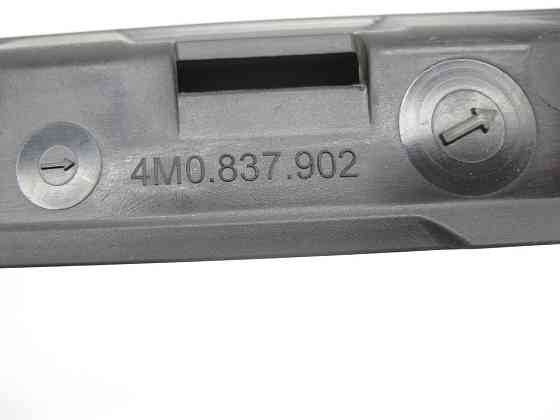 VAG  4M0837902 Вертикальна накладка на передніх правих дверях ззаду Одеса