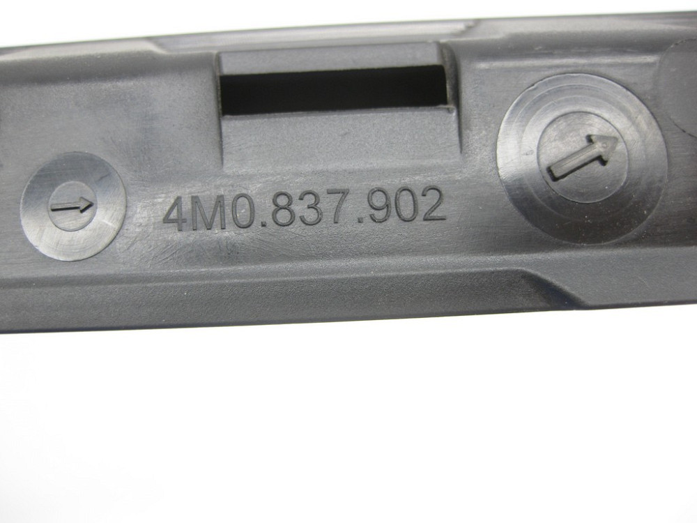 VAG  4M0837902 Вертикальна накладка на передніх правих дверях ззаду Одеса - фото 5