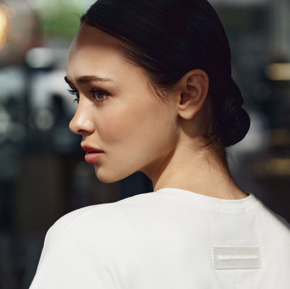 Футболка Hillary&M.Bocharova 