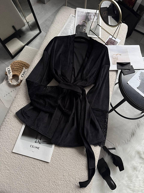 Жіночий стильний романтичний велюровий халат + мереживо Чорний Одеса - фото 4