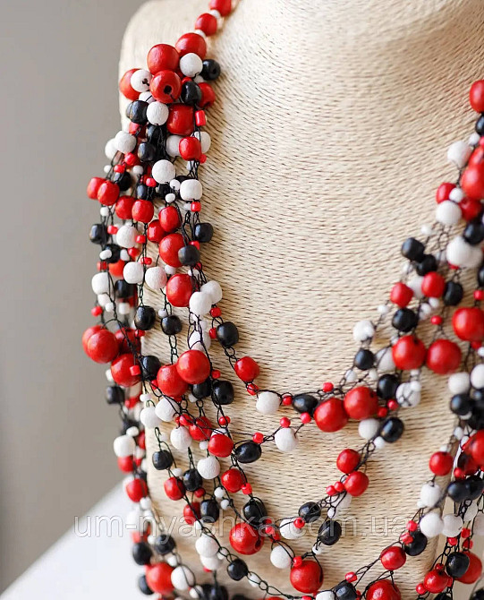 Намисто дерев'яне червоне Кривий Ріг - фото 2