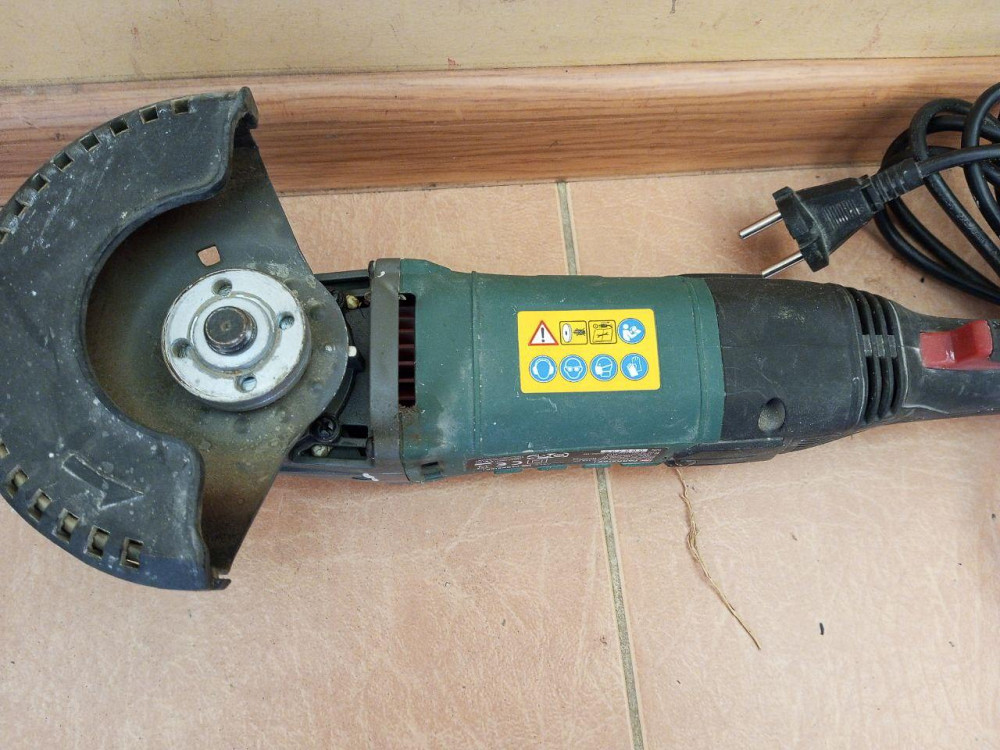 Угловая Шлифмашина (БОЛГАРКА) PARKSIDE PWS 125 G6 (НЕ РАБОЧАЯ) из Германии Полтава - изображение 1