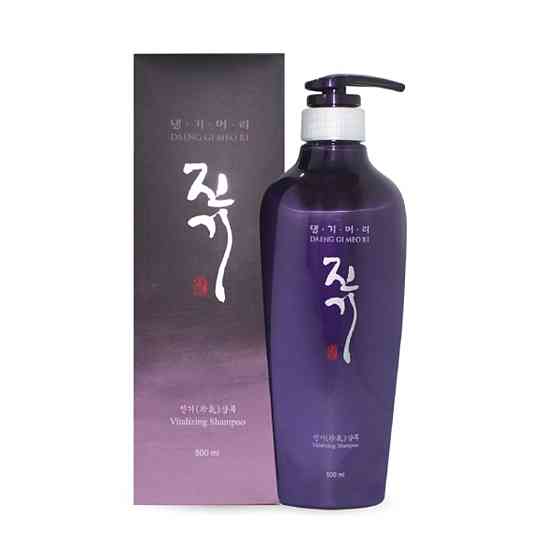 Регенерирующий шампунь Vitalizing Shampoo Daeng Gi Meo Ri 500 мл Киев