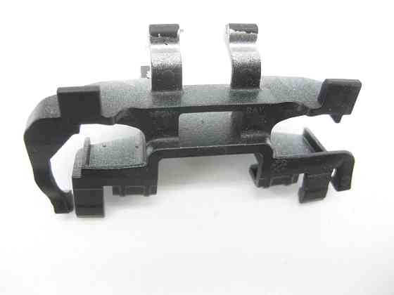 Mercedes-Benz  A2129910098 Кріплення молдингу даху E-Class W212 Одесса