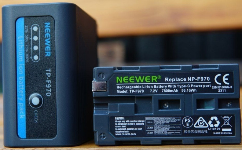 Комплект аккумуляторов Neewer TP-F970 7800 мАч — 2 батареи для камер. Харьков - изображение 6