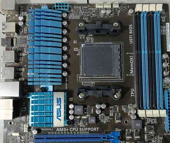 Материнська плата AMD ASUS M5A97 sAM3+ під FX Харків