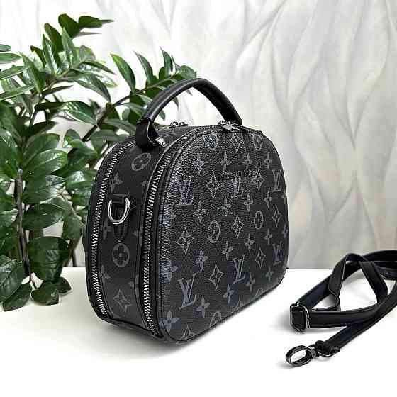 Брендовая женская сумка. Женская сумка маленькая через плечо. Киев