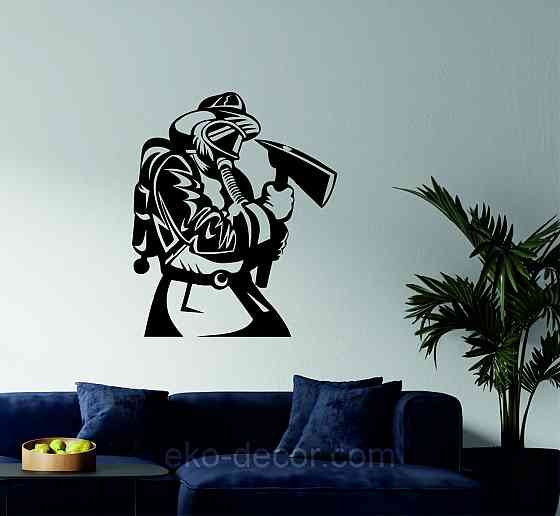 Декоративне настінне Панно  «Пожежник» , Декор на стіну Київ