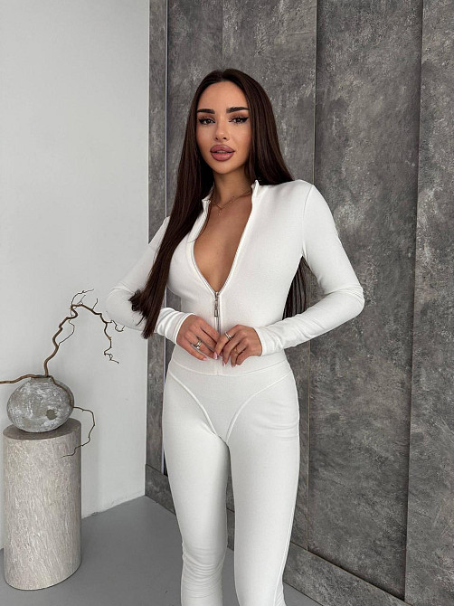 Женский теплый облегающий комбинезон пума Белый, 44/46 Одесса - изображение 8