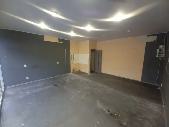 Новое Аренда Помещения на красной линии возле "Варуса", Проспект Мира Днепр