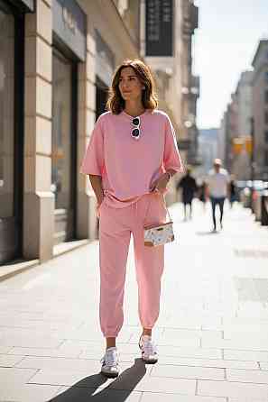 Женский повседневный костюм двойка футболка и штаны 50/52 Розовый Харьков