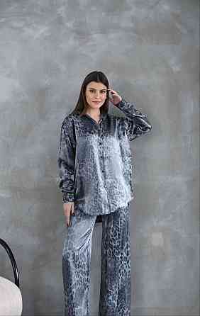 Жіночий легкий прогулянковий леопардовий костюм двійка: сорочка і штани Одеса