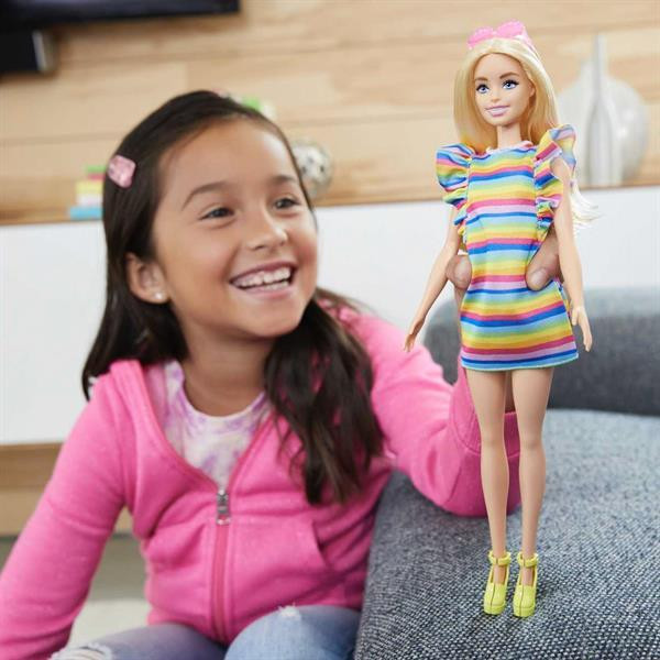 Лялька Barbie Модниця з брекетами у смугастій сукні (HJR96) Харків - фото 1