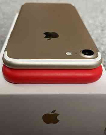 Айфон iPhone 7 32Gb. Gold Neverlock. Киев