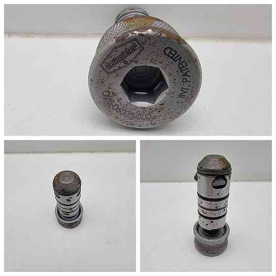 Болт Demmeler D28-06025-000 (товар вживаний) Луцьк