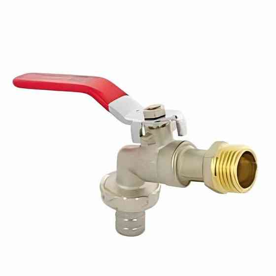 Кран поливочный 1/2