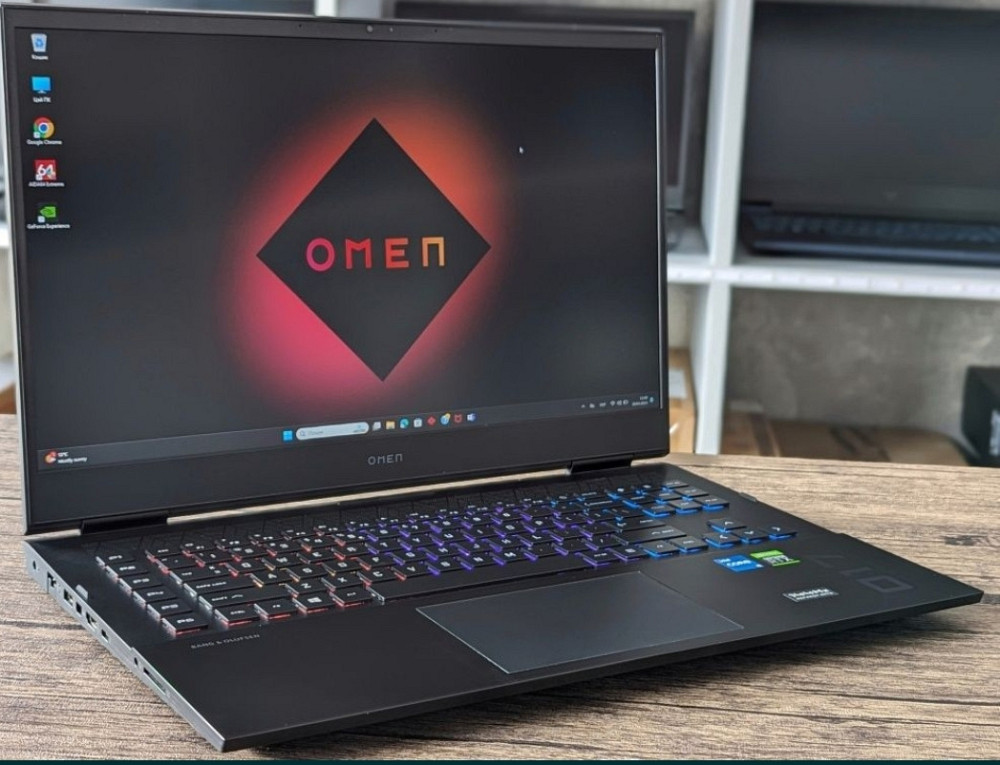 Ноутбук: HP Omen 17 /17.3/144Hz./ i5-11400H/ 16Gb/ 512SSD/ RTX3060. Киев - изображение 1