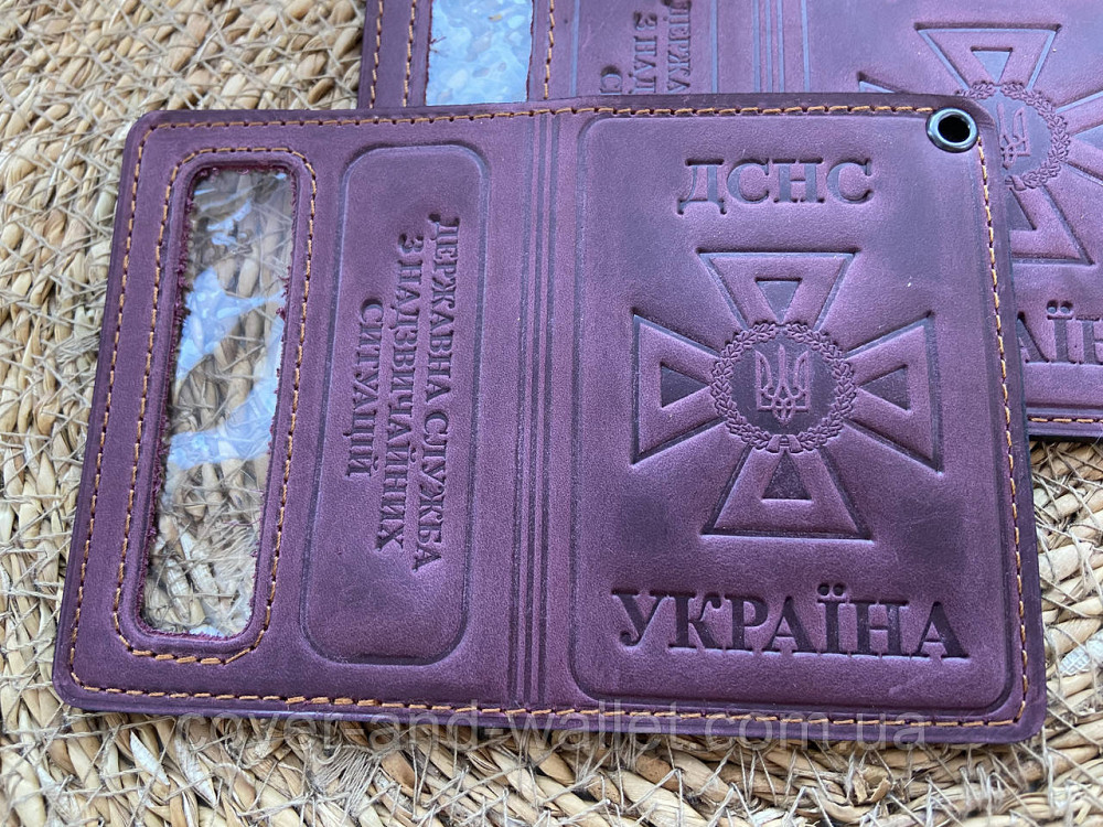 Обложка на удостоверение ДСНС с пластиковым шевроном зеленого цвета P_Leather Бордовый Киев - изображение 3