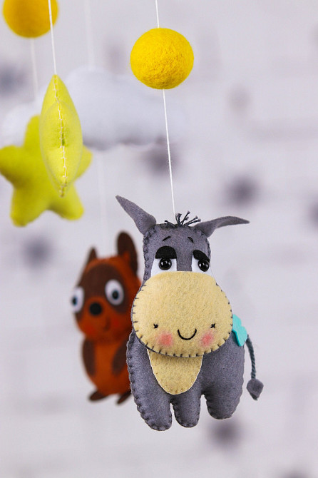 Дитячий мобіль на ліжечко для немовлят WooolyWool "Вінні-Пух" Київ - фото 4