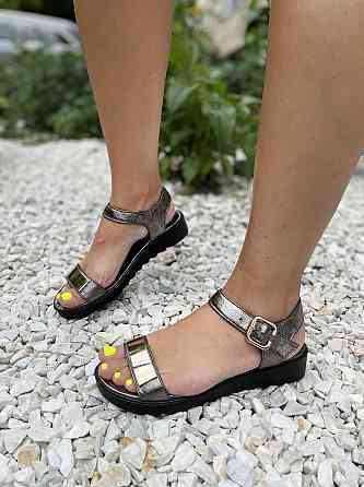 Olli БосонІжки жіночі OLLI 21-1505 срібні (літо, шкіра натуральна) (3692) Коломыя