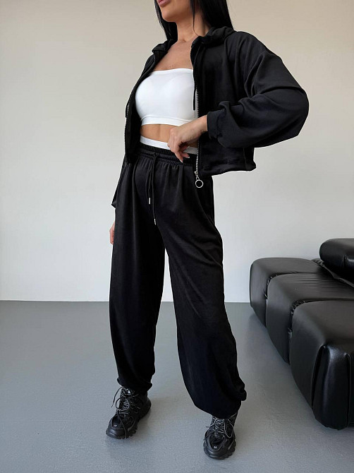 Жіночий стильний повсякденний велюровий костюм двійка Одеса - фото 9