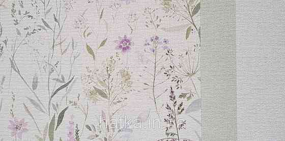 Шпалери вінілові на флізеліні Grandeco Universe метрові прованс квіти листя зелені бузкові рожеві Київ