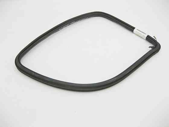 Mercedes-Benz  A1646701339 Ущільнювач лівої кватирки заднього крила GL X164 Одеса