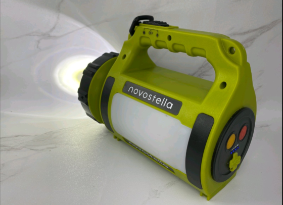 Б/В Переносний ручний ліхтар-прожектор акумуляторний NOVOSTELLA Rechargeable LED 500 метрів, 5 режимів Київ