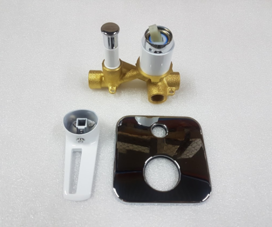 Змішувач прихованого монтажу на 2 користувача Imprese BRECLAV білий/хром Київ