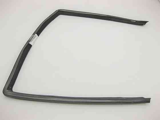 Mercedes-Benz  A2207350125 Ущільнювач опускного скла задніх лівих дверей S-Class W220 Одеса