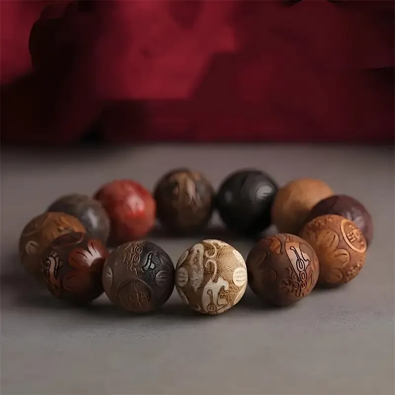 Браслет «Счастливые Деньги» — натуральное дерево, бусины 20 мм, гравировка монет, на резинке, унисекс Киев - изображение 3