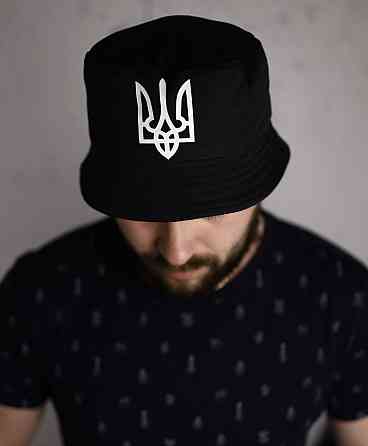 Патріотична панама з гербом України. Чернівці