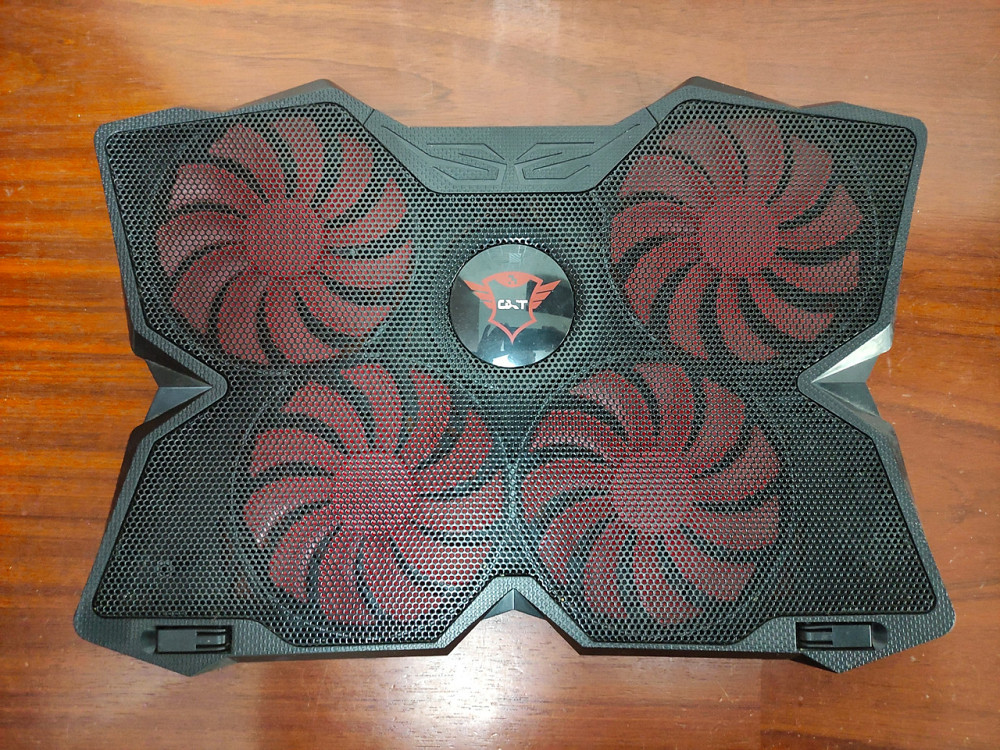 Геймерська підставка для ноутбука охолоджувальна підставка trust GXT 278 Харків - фото 1