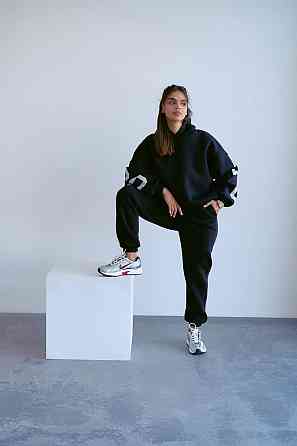 Женский стильный повседневный костюм Chicago с двойным капюшоном Черный, 48/50 Одесса