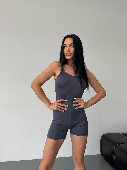 Жіночий літній комбінезон на бретелях з імітацією пушап на попі мікродайвінг Графіт, 42/44 Одеса - фото 2