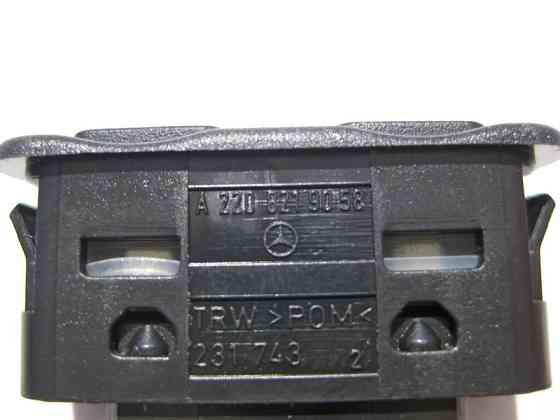 Mercedes-Benz  A2208219058 Кнопка екстреного виклику "E-Call" ML W164 GL X164 SLK R171 C-Class W203 E-Class W211 S-Class W220 W221 CL C216 Одесса