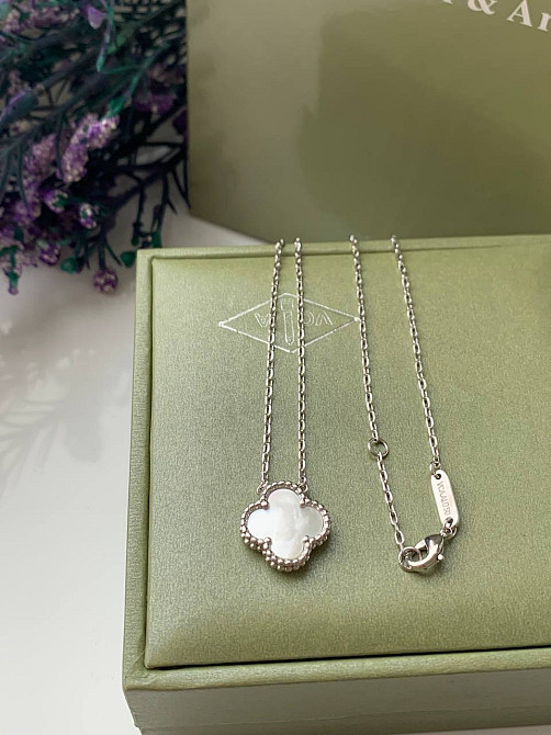 Набор Ванклиф Van Cleef  клевер - серьги, подвеска, браслет / натуральный перламутр / покрытие белое золото Одесса - изображение 3