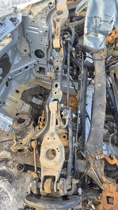 Балка задняя КІА оптима Киев - изображение 1