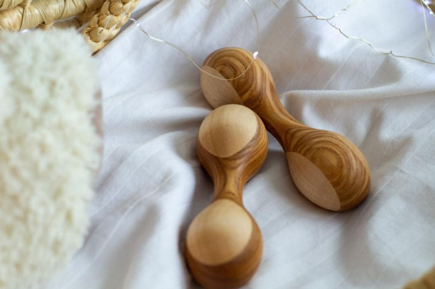 Дерев'яне дитяче брязкальце «Гантелька» – 1 шт. Київ - фото 1