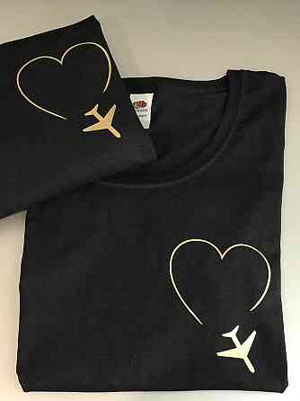Парні футболки для хлопця та дівчини з маленьким серцем і літачкам Чернівці